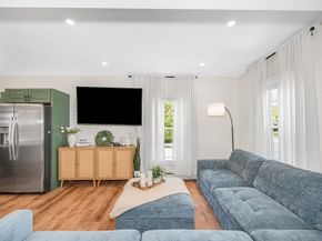 1 Ravine Terrace 1, Melrose MA 02176