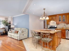 6 Whittier Place 4N, Boston MA 02114