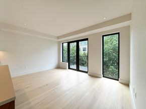 1 Nevins Hill Way 406, Boston MA 02135