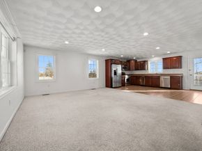 6 Fairlawn, Burlington MA 01803