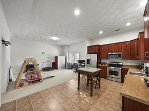 6 Fairlawn, Burlington MA 01803