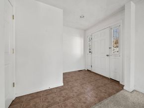 6 Fairlawn, Burlington MA 01803