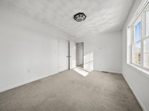 6 Fairlawn, Burlington MA 01803