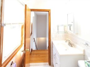 2 Marigold Ave, Wellesley MA 02482