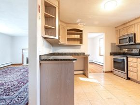 2 Marigold Ave, Wellesley MA 02482