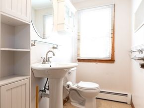2 Marigold Ave, Wellesley MA 02482