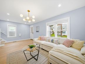 30 Arnold St 30, Quincy MA 02169