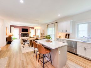 21 Salisbury Hill Blvd 0, Worcester MA 01609