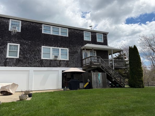 12 Dupont Drive, Mattapoisett MA 02739