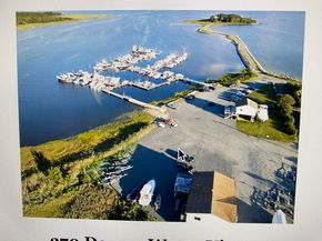 12 Dupont Drive, Mattapoisett MA 02739