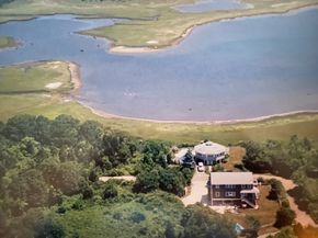 12 Dupont Drive, Mattapoisett MA 02739