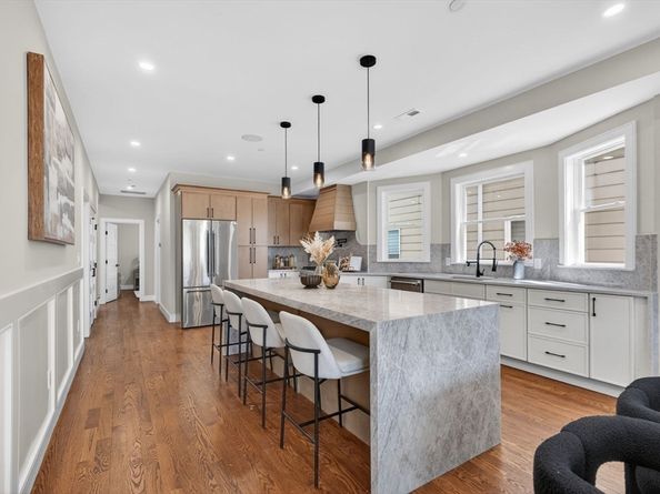 555 Somerville Ave 2, Somerville MA 02143