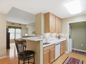 38 Village Rd 110, Middleton MA 01949
