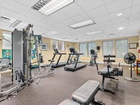 38 Village Rd 110, Middleton MA 01949