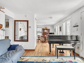239 Mt Auburn Street, Cambridge MA 02138