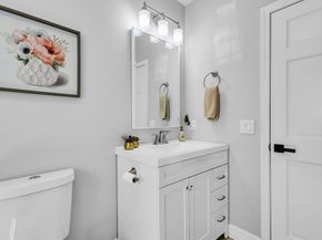 86 Chandler St, Marlborough MA 01752
