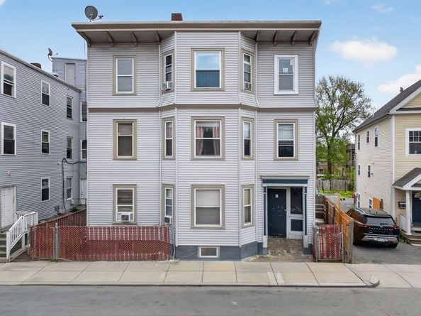 8 Torrey St, Boston MA 02124