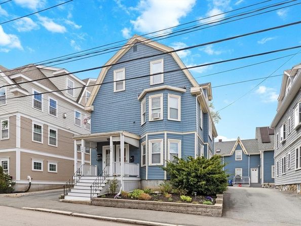 104-106 Burrill Street, Swampscott MA 01907