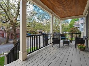 9 Bartlett Cres 1, Brookline MA 02446