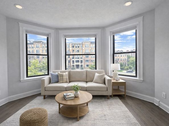 451 Park Dr 3A, Boston MA 02215