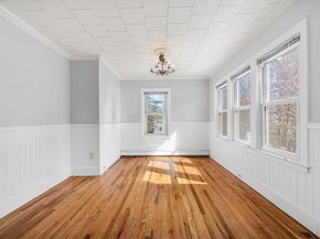 85 Bailey Rd, Holden MA 01520
