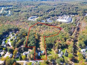 85 Bailey Rd, Holden MA 01520