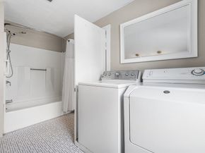 85 Bailey Rd, Holden MA 01520