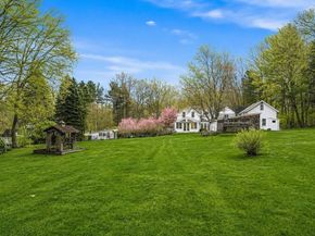 85 Bailey Rd, Holden MA 01520