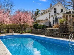 85 Bailey Rd, Holden MA 01520