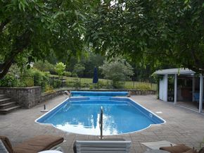 85 Bailey Rd, Holden MA 01520
