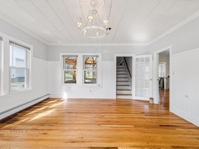 85 Bailey Rd, Holden MA 01520