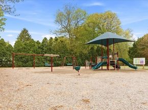 9 Douglas Ave, Norwell MA 02061