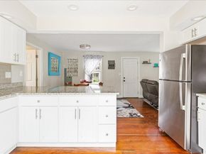 9 Douglas Ave, Norwell MA 02061