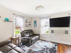 9 Douglas Ave, Norwell MA 02061