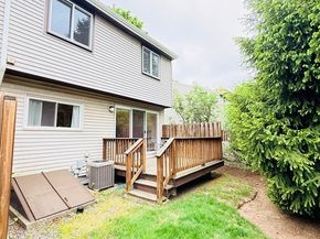399 Pond St D1, Braintree MA 02184