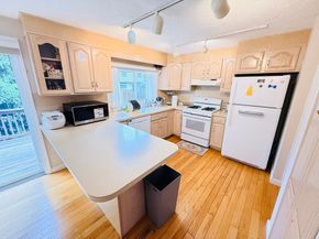 399 Pond St D1, Braintree MA 02184