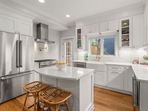 2 Lexington St, Boston MA 02129