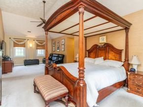 2 Macintyre Dr, North Reading MA 01864