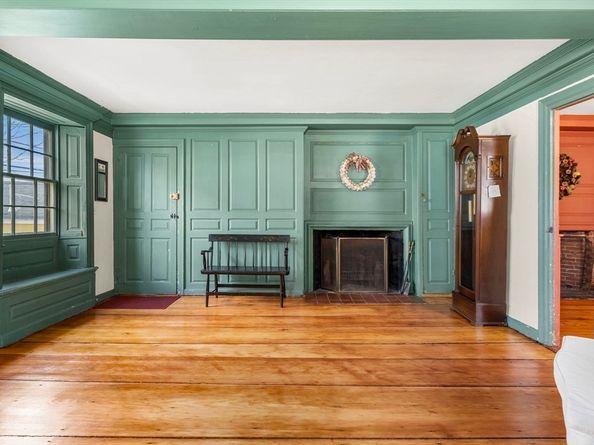 125 Derby Street D, Salem MA 01970
