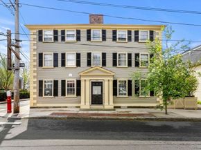 125 Derby Street D, Salem MA 01970