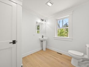 25 Lynn St, Marshfield MA 02050