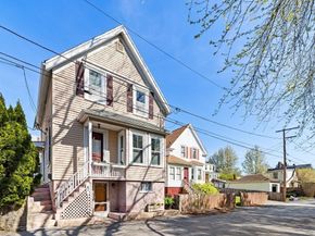 8 1/2 Myrtle Square, Gloucester MA 01930