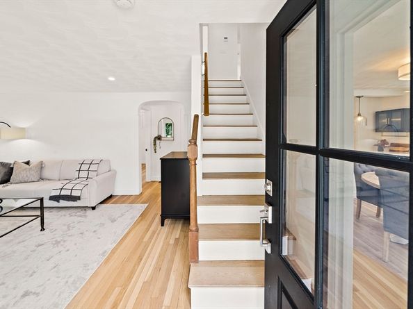 5 Leroy Road, Lexington MA 02421