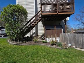 27 Middlesex Ave, Worcester MA 01604