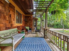 30 Volunteer Way, Lexington MA 02420