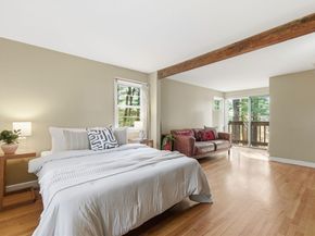 30 Volunteer Way, Lexington MA 02420