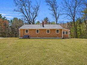 83 Thurlow St, Georgetown MA 01833