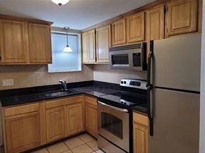 623 Cummins Hwy B, Boston MA 02136