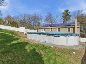 32 Malburn Street, Leominster MA 01453