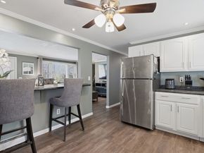 32 Malburn Street, Leominster MA 01453
